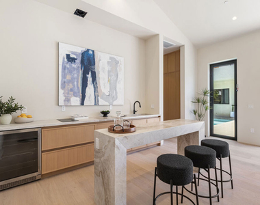 15721 Addison Street - Photo Thumbnail 39