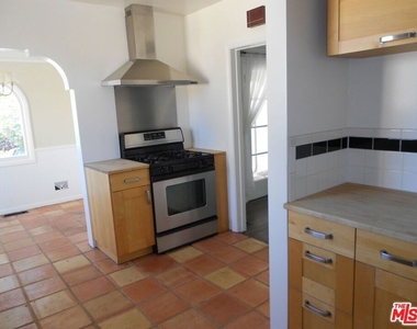 9139 W 25th Street - Photo Thumbnail 16