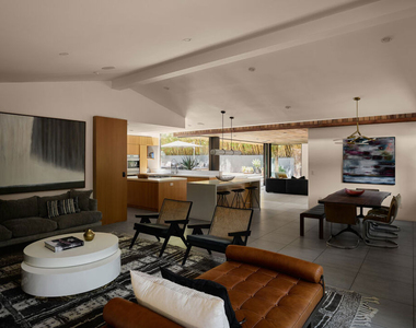 8970 Wonderland Park Avenue - Photo Thumbnail 7