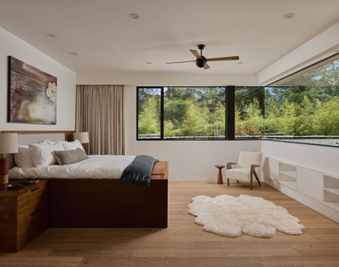 8970 Wonderland Park Avenue - Photo Thumbnail 18