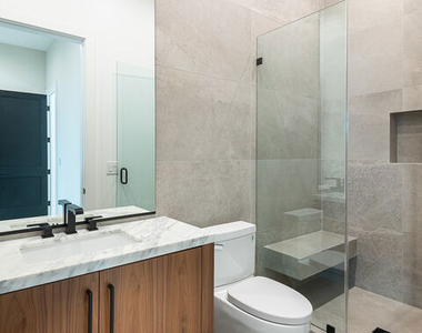 14752 Hartsook Street - Photo Thumbnail 21