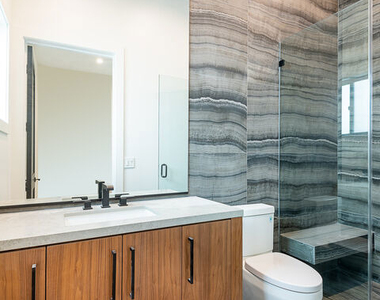 14752 Hartsook Street - Photo Thumbnail 19