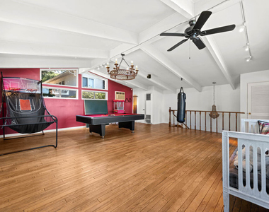 16582 Calneva Drive - Photo Thumbnail 43