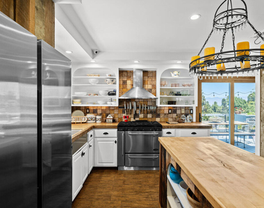 16582 Calneva Drive - Photo Thumbnail 16