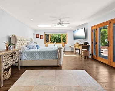 16582 Calneva Drive - Photo Thumbnail 19