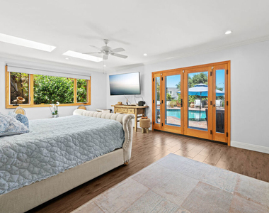 16582 Calneva Drive - Photo Thumbnail 20