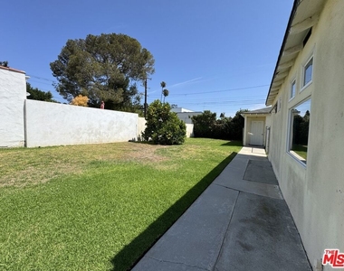 823 23rd Street - Photo Thumbnail 14