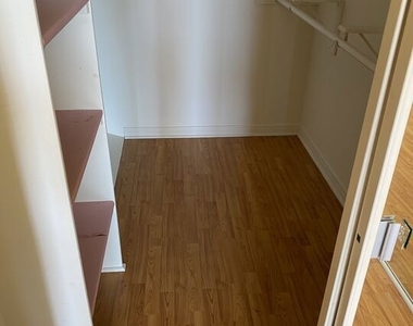 10432 Eastborne Avenue - Photo Thumbnail 17