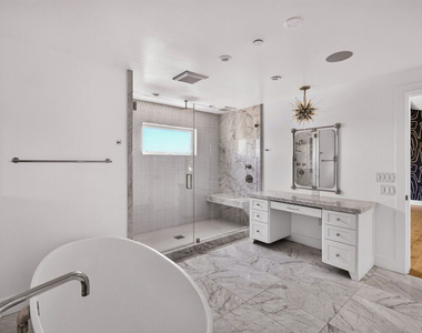 2141 Indian Springs Lane - Photo Thumbnail 15