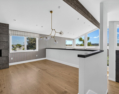 2141 Indian Springs Lane - Photo Thumbnail 5