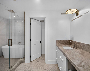 2141 Indian Springs Lane - Photo Thumbnail 32