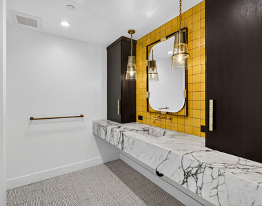 2141 Indian Springs Lane - Photo Thumbnail 23