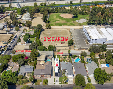 4326 Edenhurst Avenue - Photo Thumbnail 20