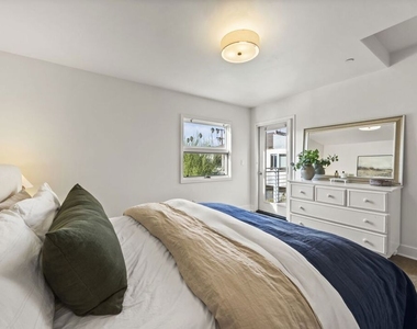 1253 18th Street - Photo Thumbnail 21