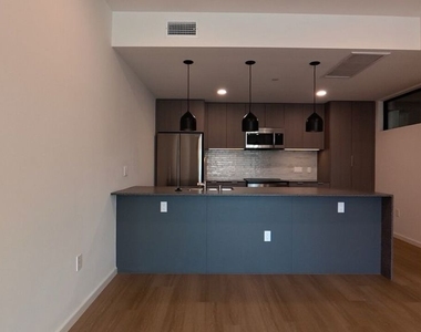 5119 Colfax Avenue - Photo Thumbnail 26