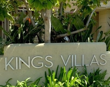 740 N Kings Road - Photo Thumbnail 49
