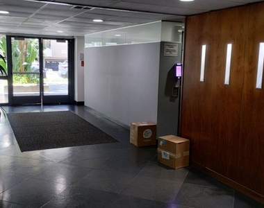 740 N Kings Road - Photo Thumbnail 42