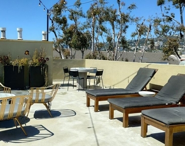 740 N Kings Road - Photo Thumbnail 26