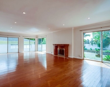 7230 W 90th Street - Photo Thumbnail 1