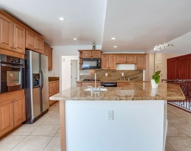 7230 W 90th Street - Photo Thumbnail 5