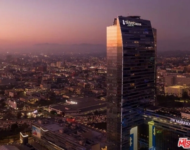 900 W Olympic Boulevard - Photo Thumbnail 1