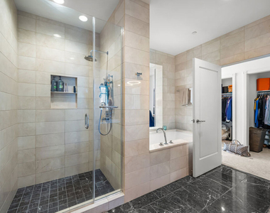 900 W Olympic Boulevard - Photo Thumbnail 27