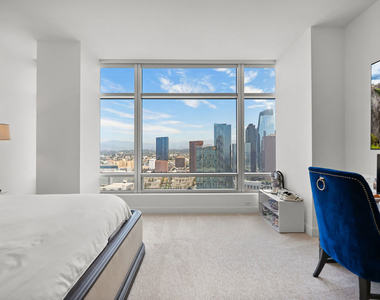900 W Olympic Boulevard - Photo Thumbnail 19