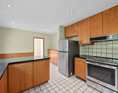 2569 Patricia Avenue - Photo Thumbnail 18