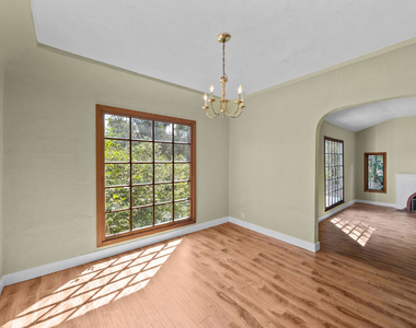 2569 Patricia Avenue - Photo Thumbnail 13