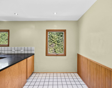 2569 Patricia Avenue - Photo Thumbnail 15