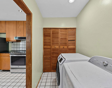 2569 Patricia Avenue - Photo Thumbnail 22