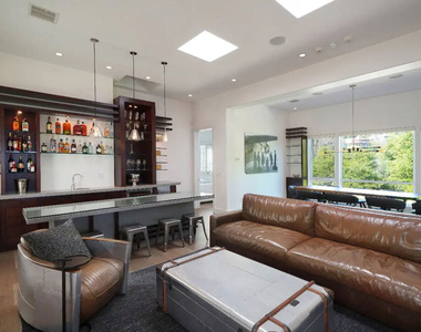 23935 De Ville Way - Photo Thumbnail 9