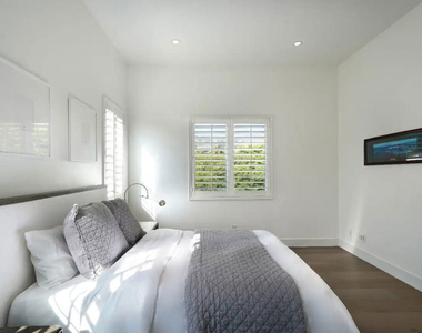 23935 De Ville Way - Photo Thumbnail 31