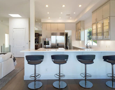 23935 De Ville Way - Photo Thumbnail 2