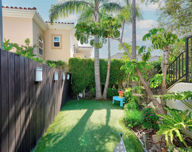23935 De Ville Way - Photo Thumbnail 29