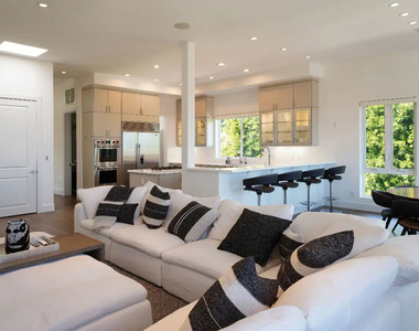 23935 De Ville Way - Photo Thumbnail 1