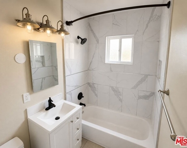 470 W California Avenue - Photo Thumbnail 8