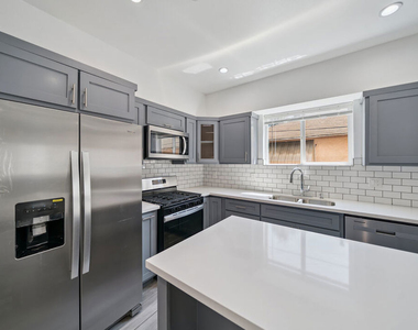 1123 Browning Boulevard - Photo Thumbnail 6