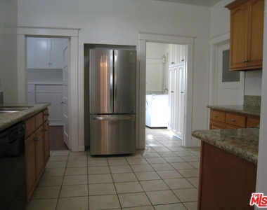153 S Gramercy Place - Photo Thumbnail 6