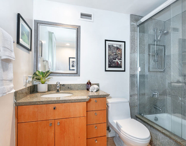 535 Ocean Avenue - Photo Thumbnail 17