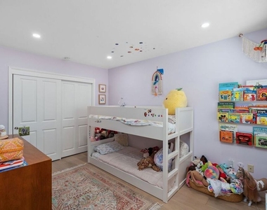 11260 Overland Avenue - Photo Thumbnail 22