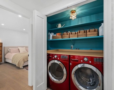 11260 Overland Avenue - Photo Thumbnail 25