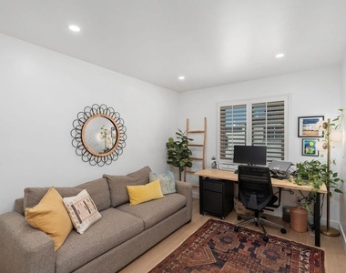 11260 Overland Avenue - Photo Thumbnail 24