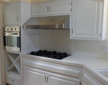 246 Eucalyptus Ct. - Photo Thumbnail 16