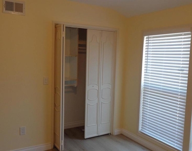 246 Eucalyptus Ct. - Photo Thumbnail 17