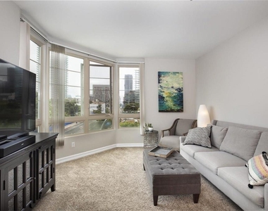 1400 Broadway - Photo Thumbnail 5