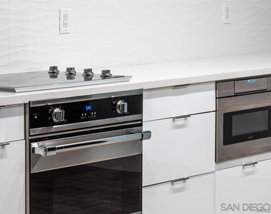 1060 America Way - Photo Thumbnail 14