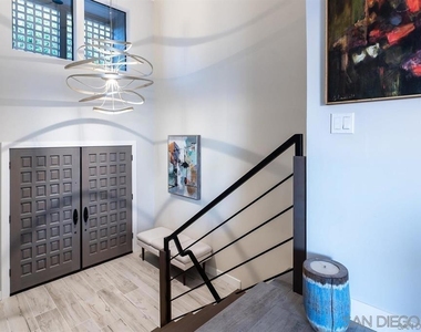 1060 America Way - Photo Thumbnail 17