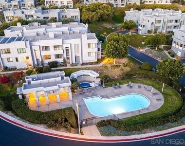 1060 America Way - Photo Thumbnail 29