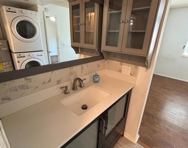 4553 Alamo Street - Photo Thumbnail 19